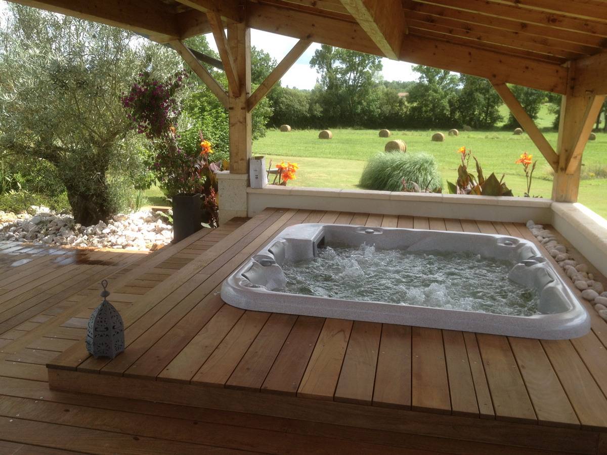 Envie d'un spa sur votre terrasse ? C'est bien possible!