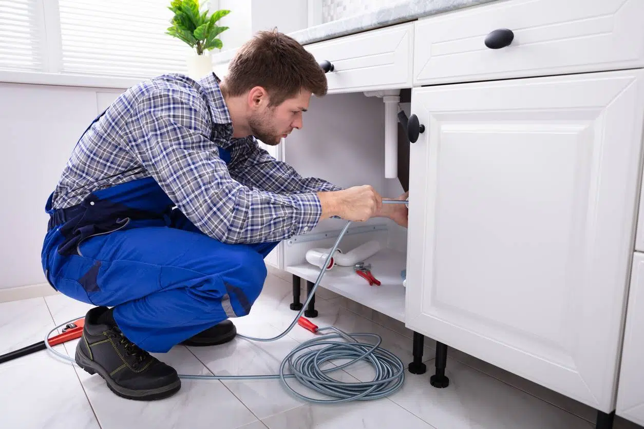 faire appel à un plombier ; urgence plomberie