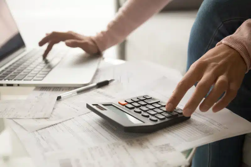 Comment un simulateur immobilier peut vous aider à réussir votre investissement locatif