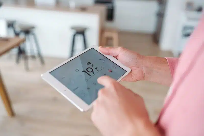 Les thermostats programmables : une solution intelligente pour réduire vos factures d'énergie