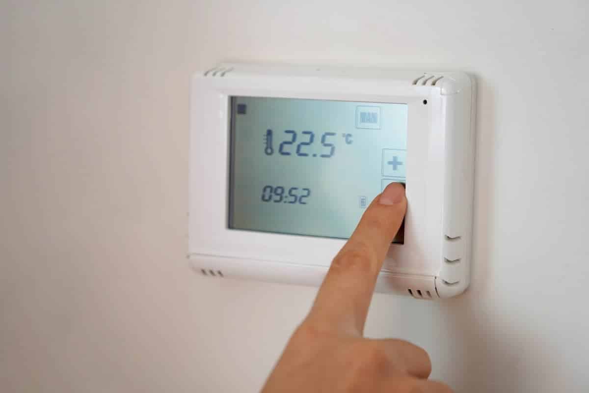 Les thermostats programmables : une solution intelligente pour réduire vos factures d'énergie