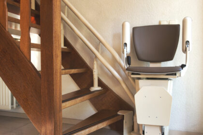 Comment un monte-escaliers peut transformer votre vie à domicile ?