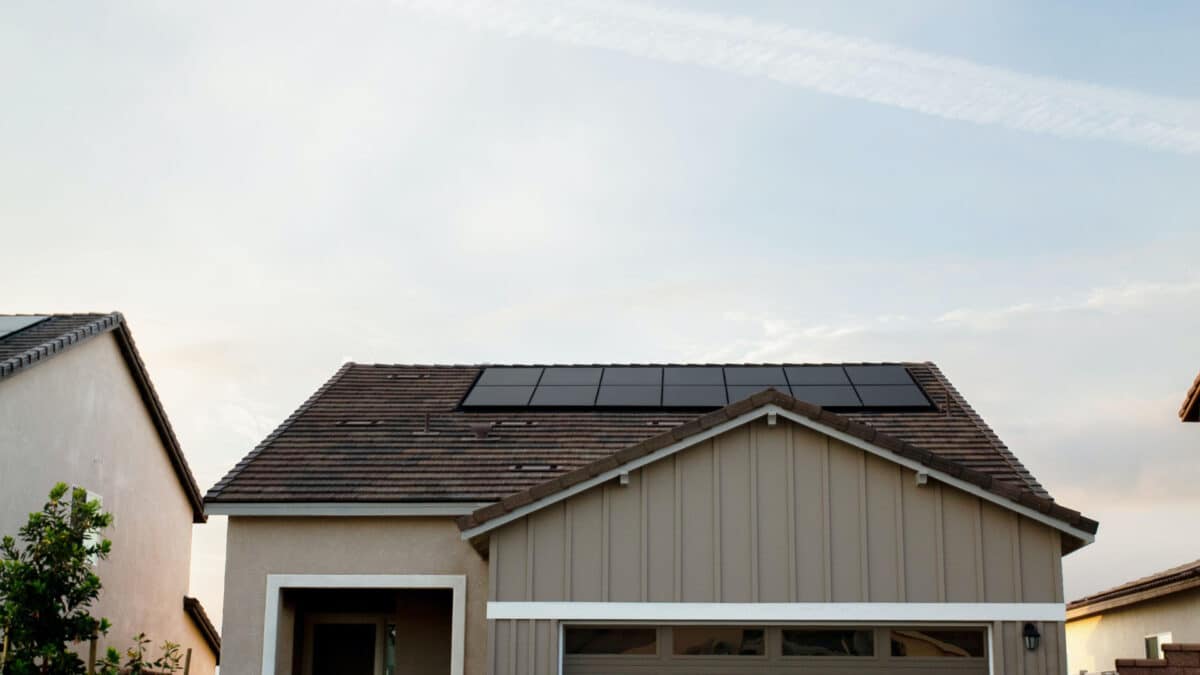 Porte de garage : pensez confort, pensez motorisation !