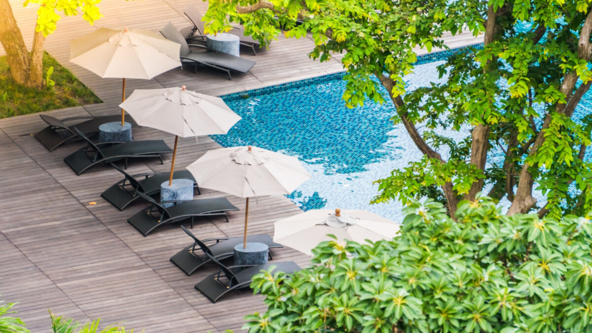Transformez votre espace extérieur : les avantages d'une piscine